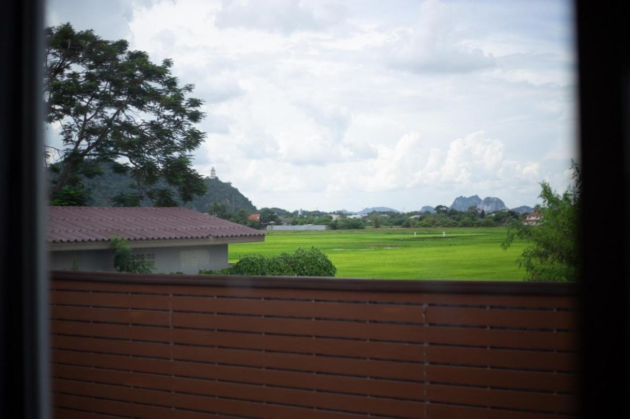 The Sun Resort Ratchaburi Esterno foto